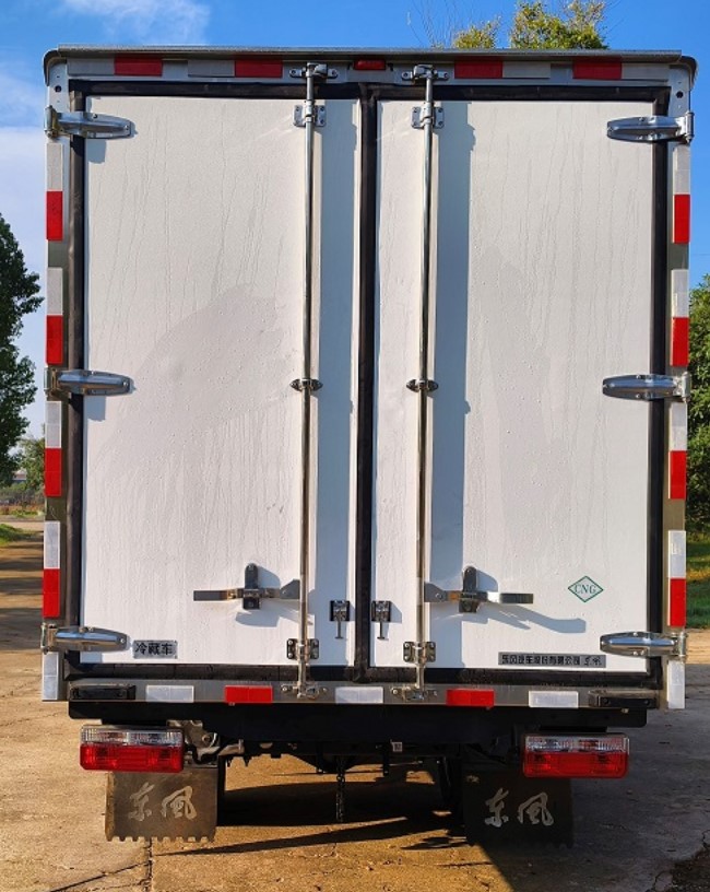 東風(fēng)牌EQ5037XLC16NCAC冷藏車公告圖片