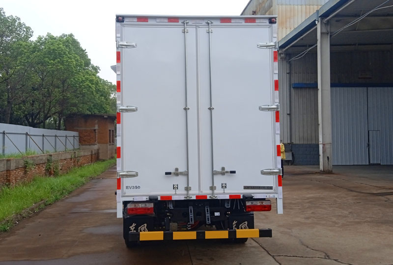 東風(fēng)牌DFA5040XXYEBEV5純電動廂式運(yùn)輸車公告圖片