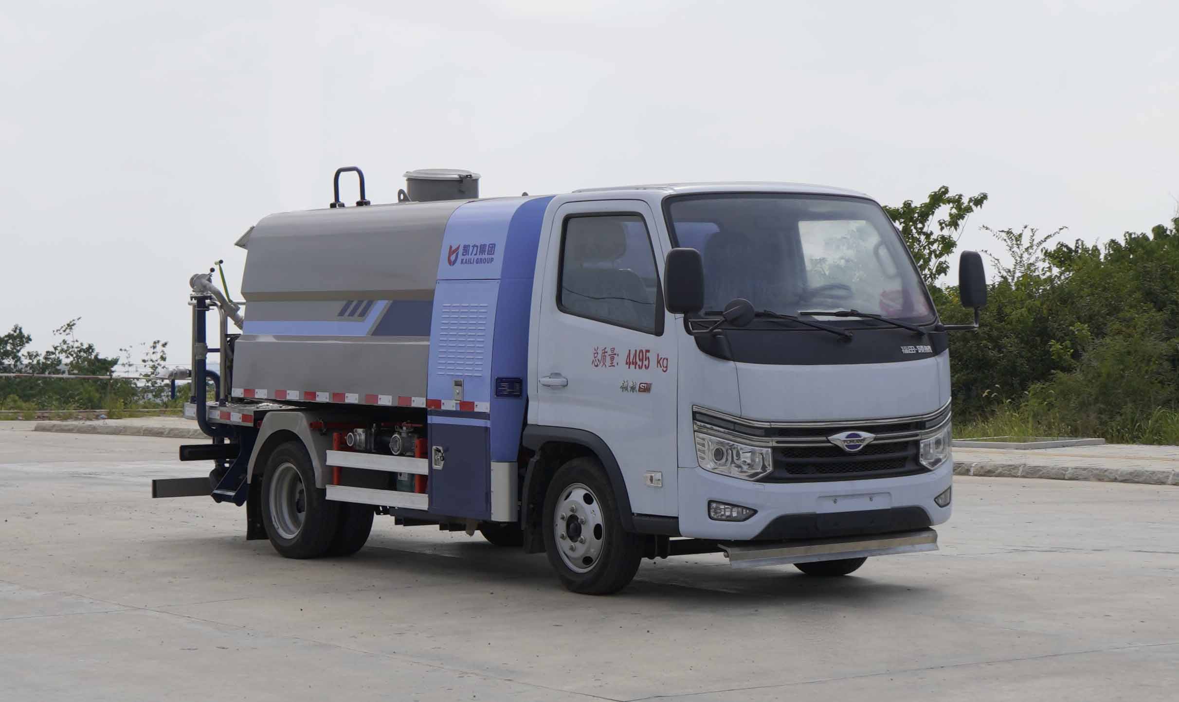 凱力風牌KLF5043TYHBEV純電動路面養(yǎng)護車