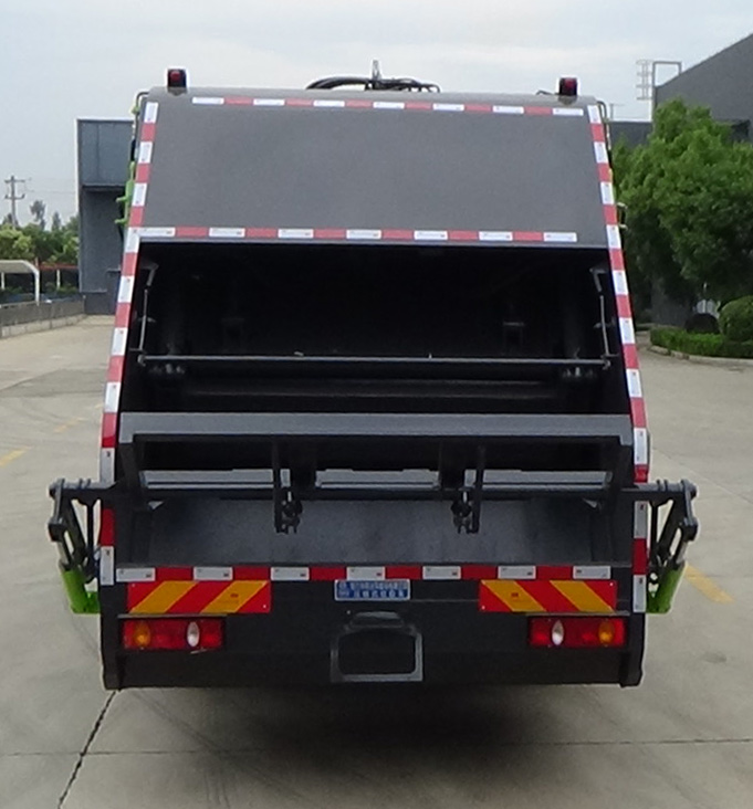 程力威牌CLW5160ZYS6XC壓縮式垃圾車公告圖片