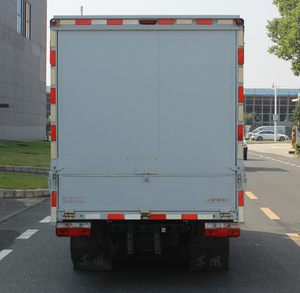 東風(fēng)牌EQ5030XYK16QCCAC翼開啟廂式車公告圖片