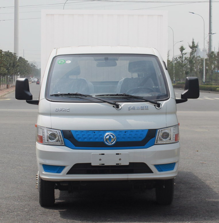 廂式運(yùn)輸車圖片