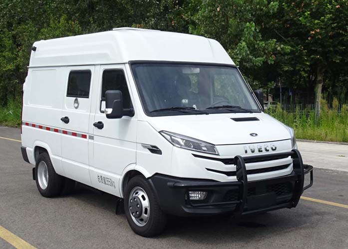 圣路牌SLT5043XYCK1L-AM運鈔車