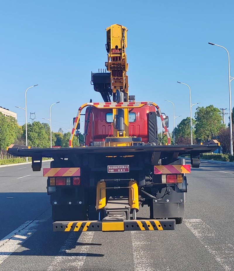 布隆牌LLL5181TQZZ6清障車公告圖片