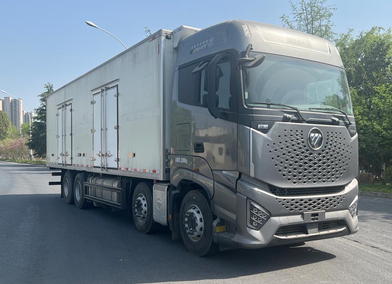 布隆牌LLL5320XLCB6冷藏車