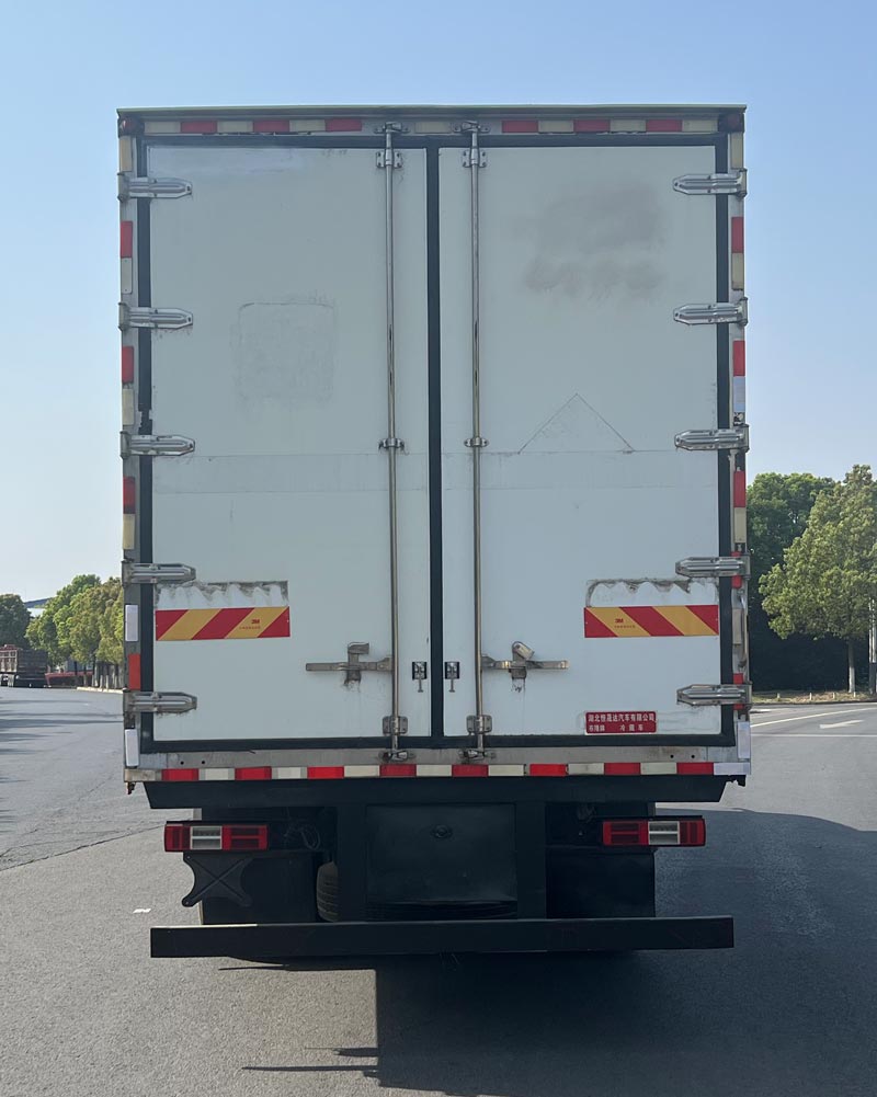 布隆牌LLL5320XLCB6冷藏車公告圖片