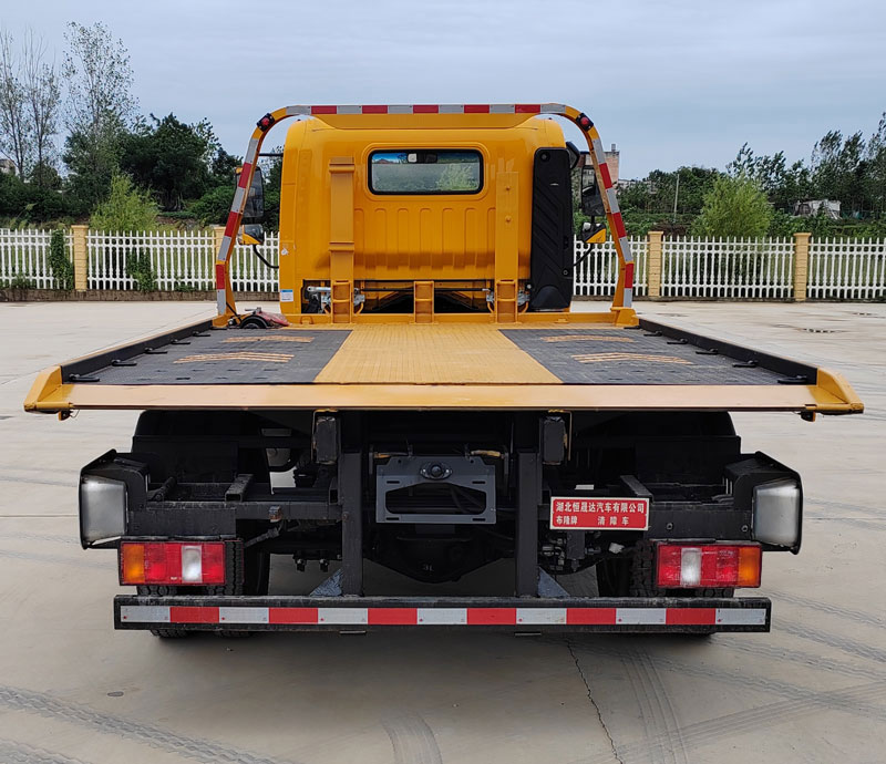 布隆牌LLL5048TQZZ6清障車(chē)公告圖片