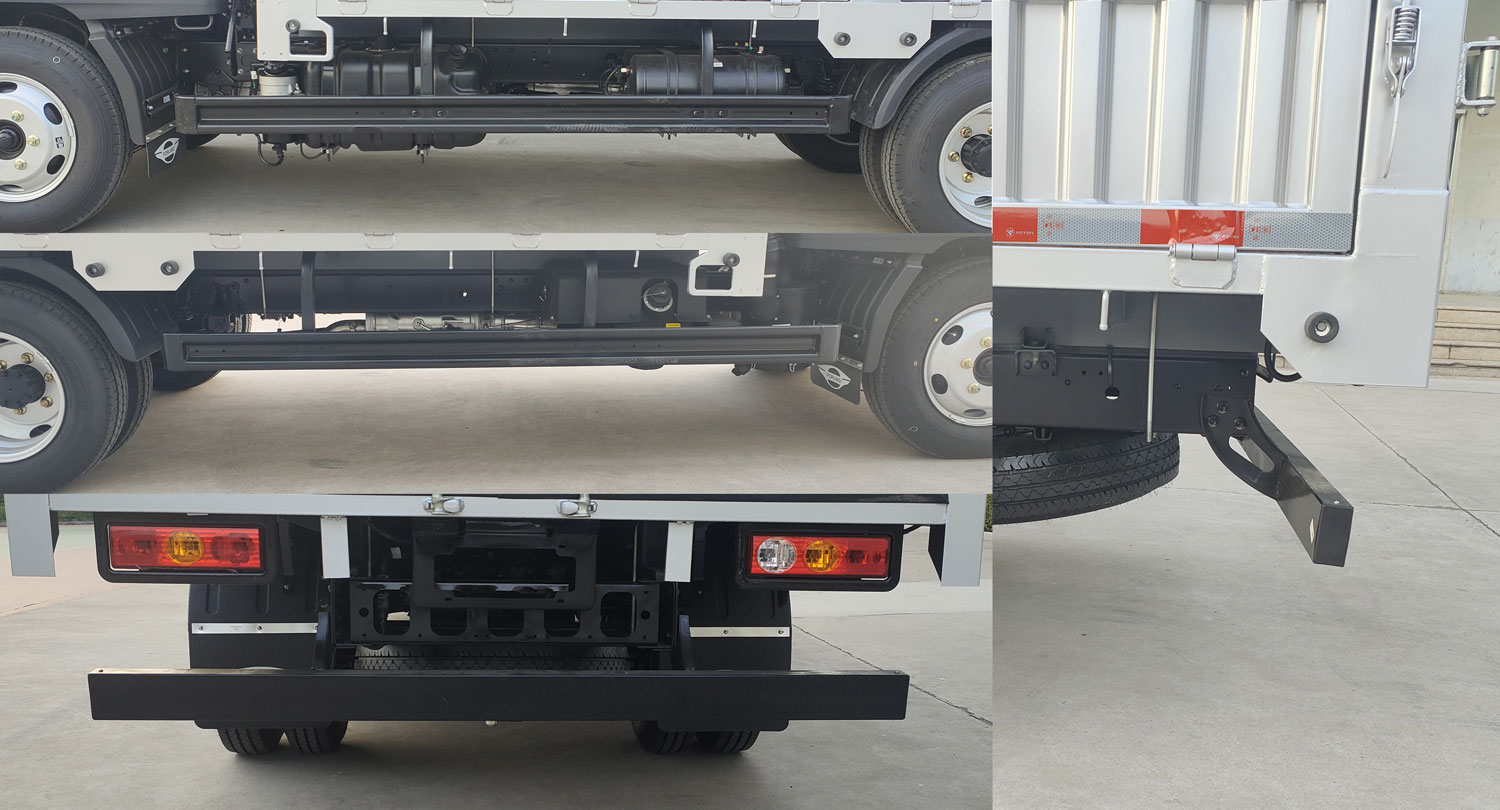 福田牌BJ5045CCY9PBA-58倉柵式運輸車公告圖片