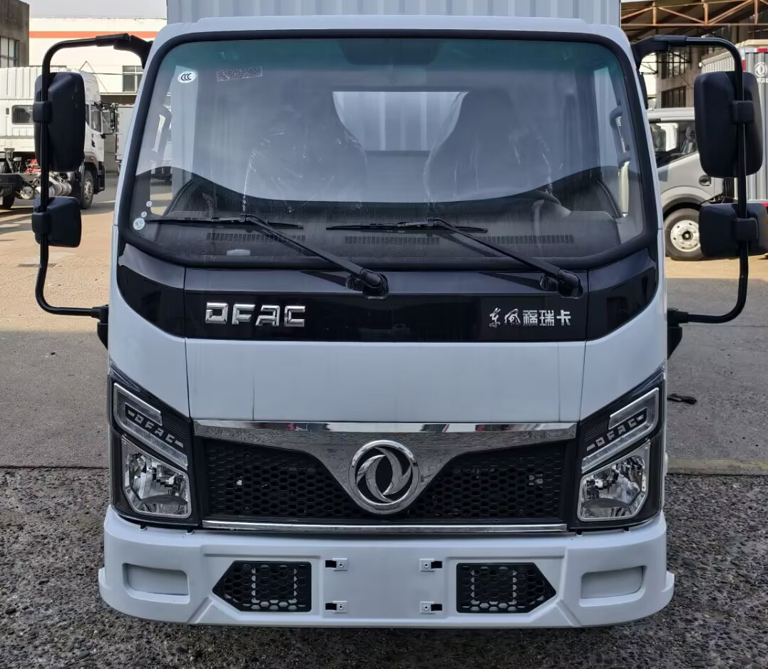 東風牌EQ5042XXY2EDFAC廂式運輸車公告圖片