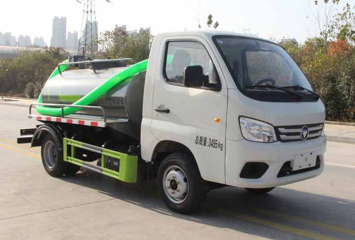 縱昂牌CLT5030GXEBJ6吸糞車(chē)