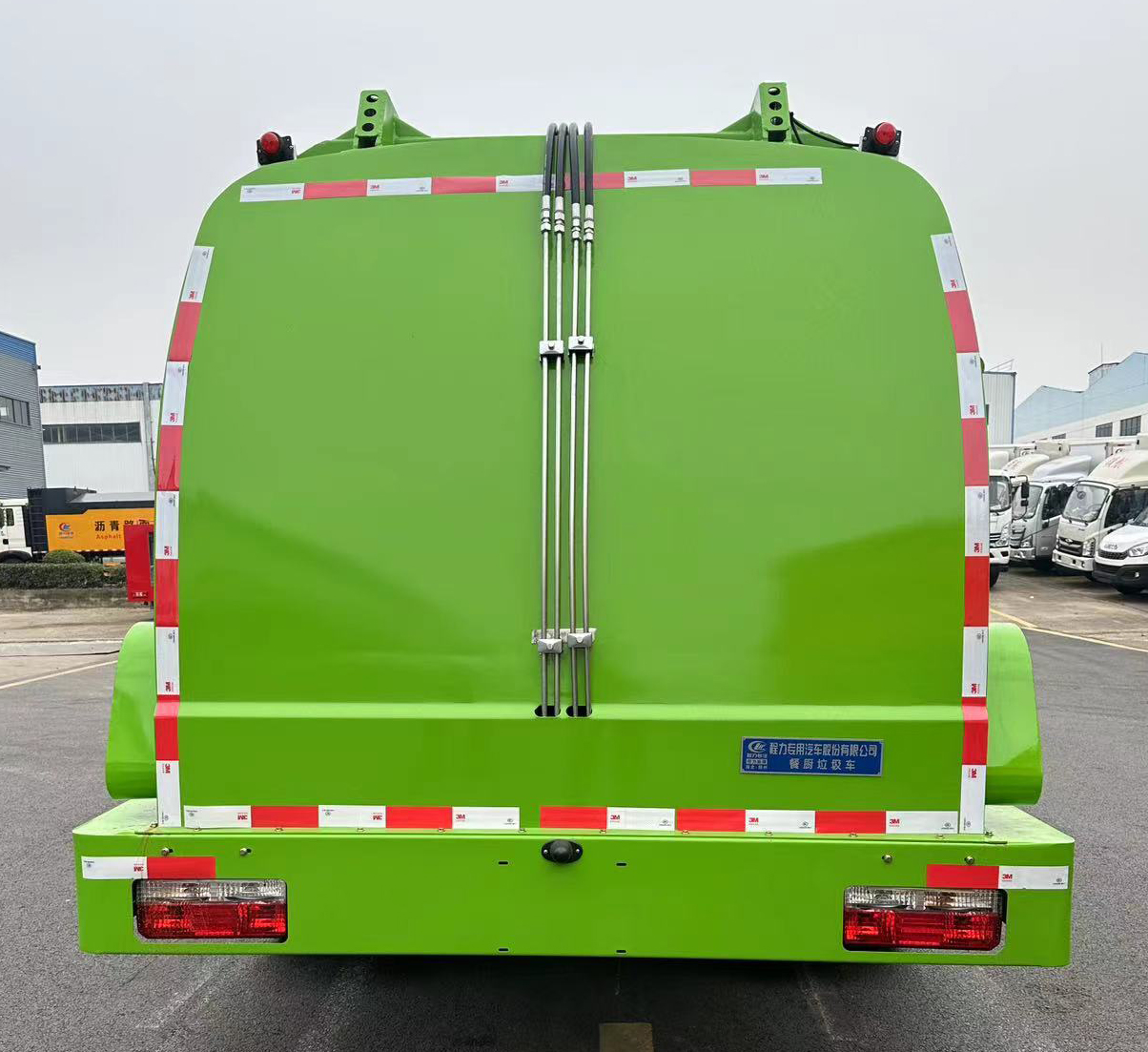 程力威牌CLW5120TCABHJ餐廚垃圾車公告圖片