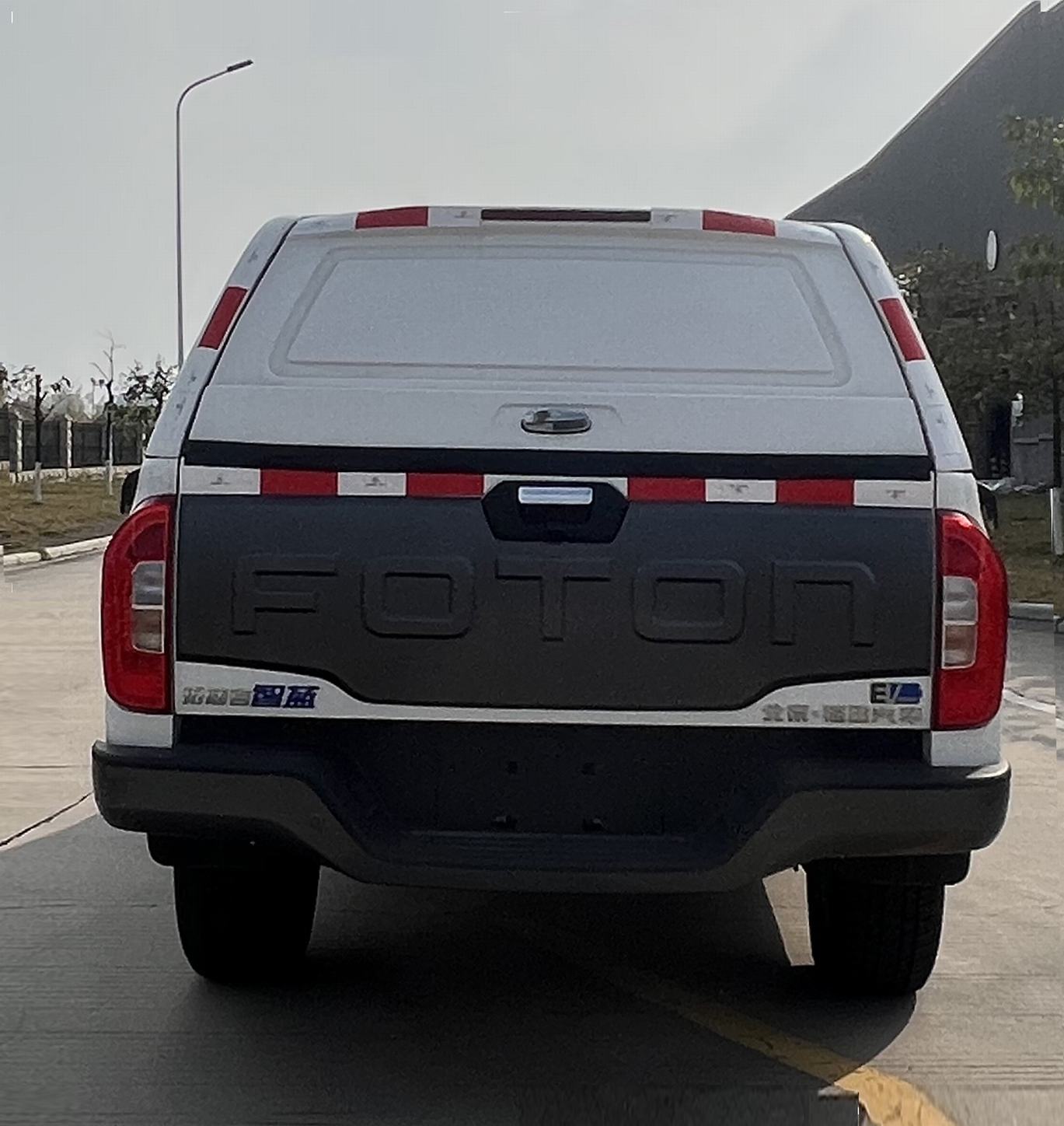 福田牌BJ5037XGCEV2純電動(dòng)工程車(chē)公告圖片