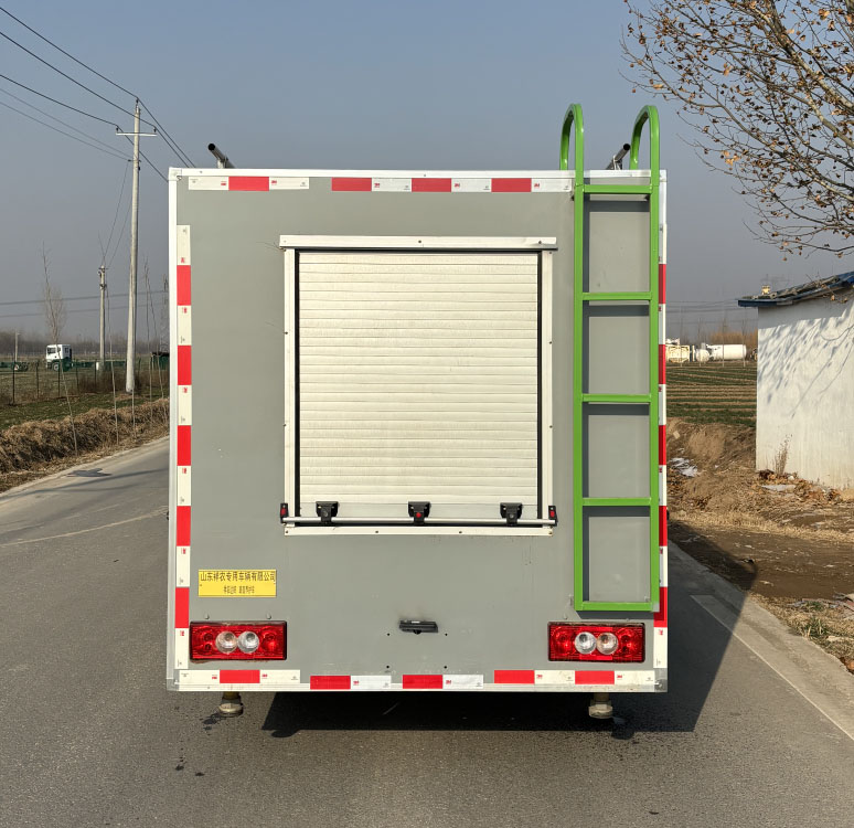 祥農(nóng)達(dá)牌SGW5040TYHBJ6路面養(yǎng)護(hù)車公告圖片