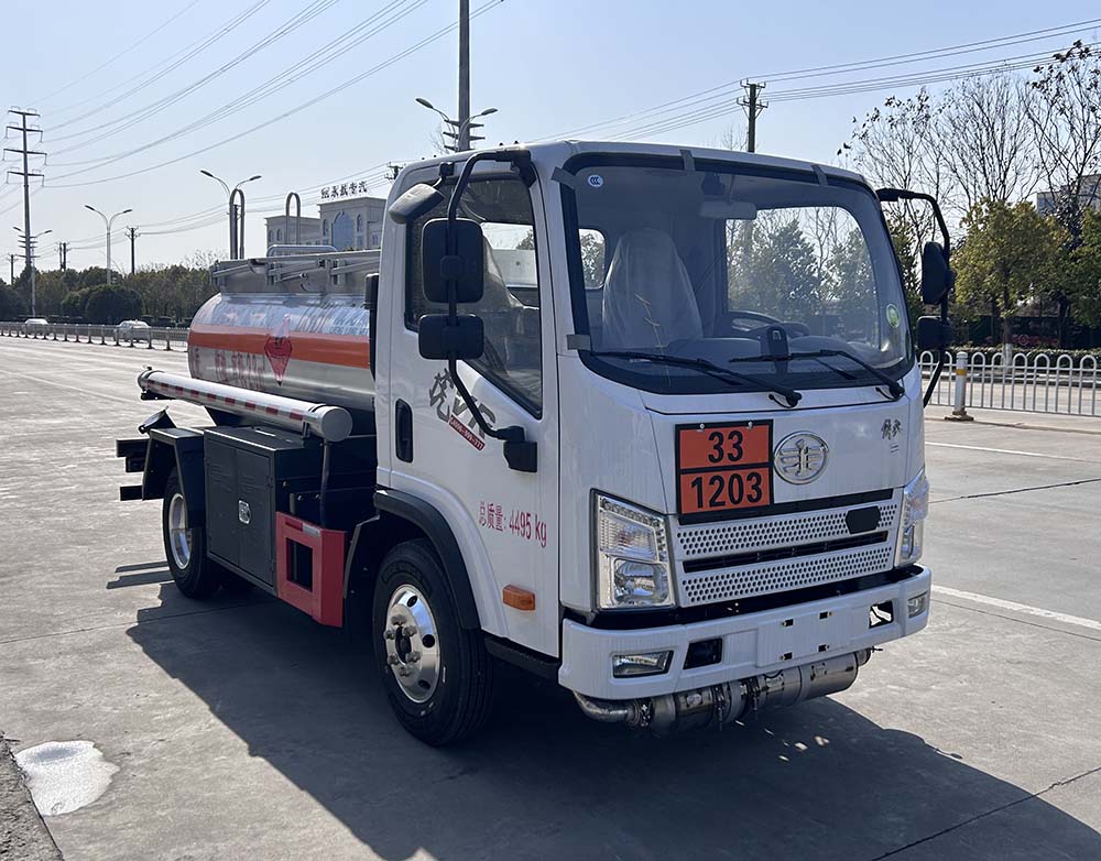 楚飛牌CLQ5040GJY6CA加油車