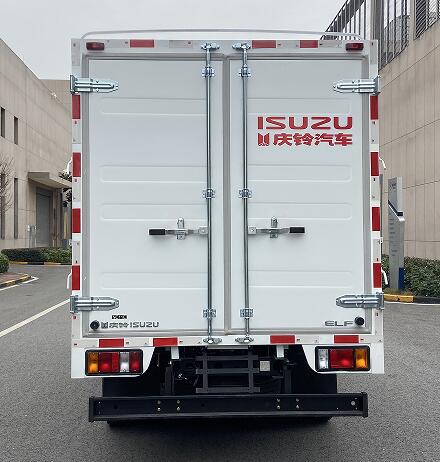 五十鈴牌QL5041CCYMVFA倉(cāng)柵式運(yùn)輸車公告圖片