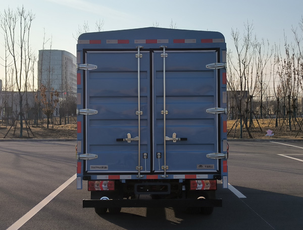 宇通牌ZKH5046CCYBEV1純電動倉柵式運輸車公告圖片