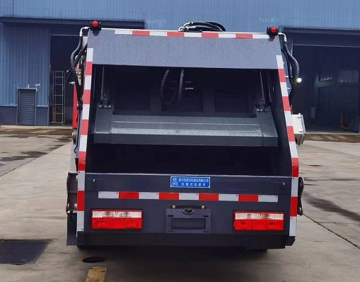 程力威牌CLW5040ZYS6SL壓縮式垃圾車公告圖片