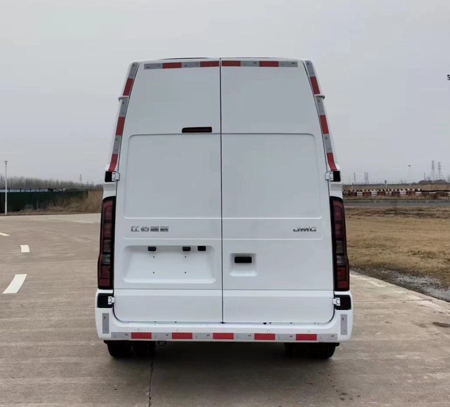 江鈴牌JX5045XXYTJC-N6廂式運輸車公告圖片