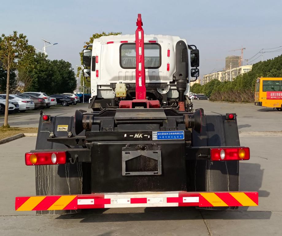 元年牌XSH5140ZXXD6車(chē)廂可卸式垃圾車(chē)公告圖片