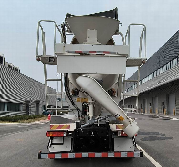 解放牌CA5310GJBP62L3T4BEVA4純電動混凝土攪拌運(yùn)輸車公告圖片