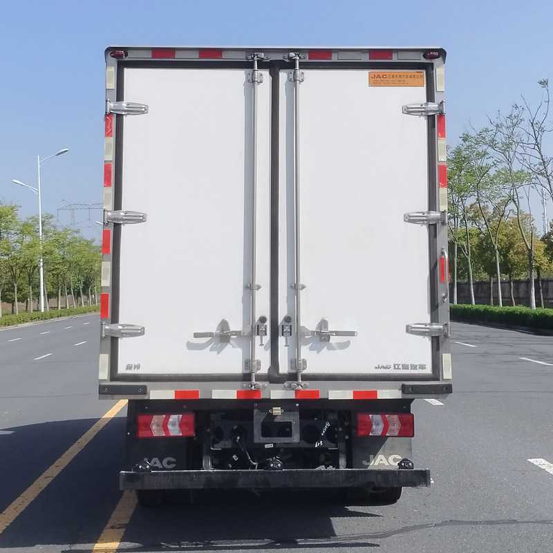 江淮牌HFC5046XLCEV2Q純電動冷藏車公告圖片