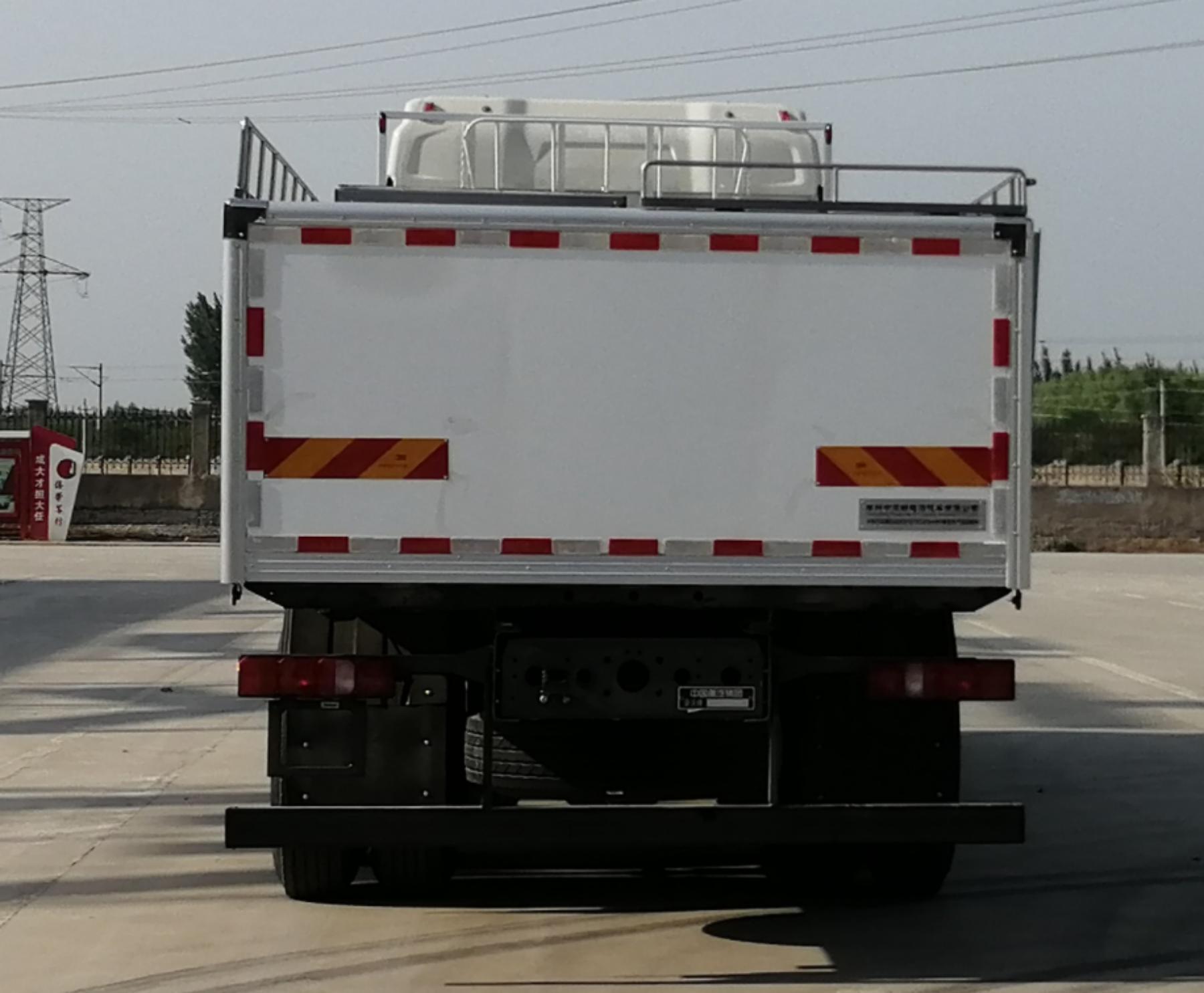 中滎汽車牌ZXD5310TSCZQHW1鮮活水產(chǎn)品運輸車公告圖片