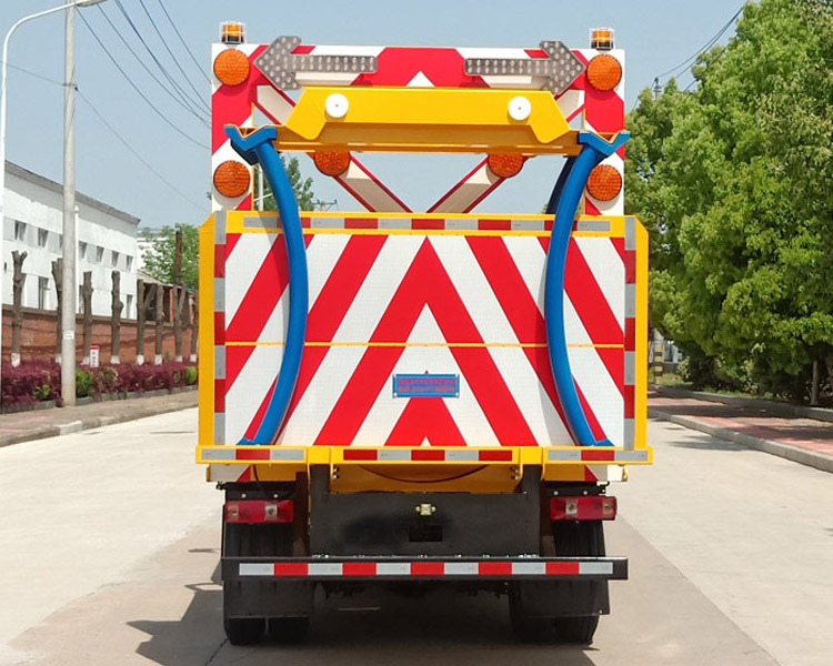 悍拓牌JSH5045TFZ防撞緩沖車公告圖片