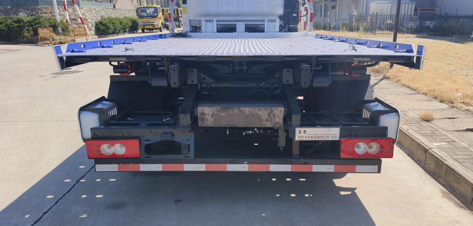 楚勝牌CSC5040TQZPB6L清障車公告圖片