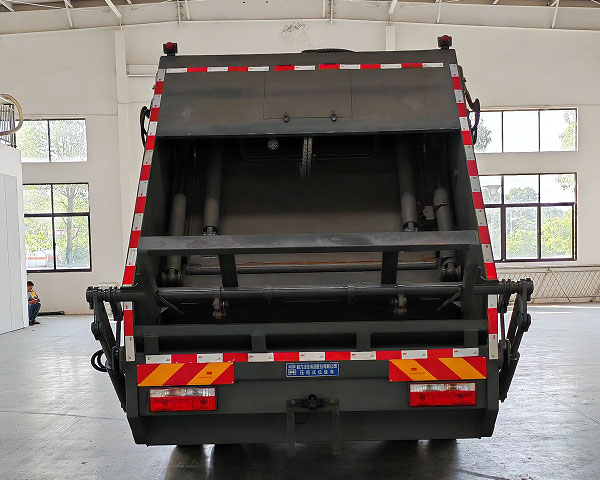 程力牌CL5140ZYS6BGX壓縮式垃圾車公告圖片