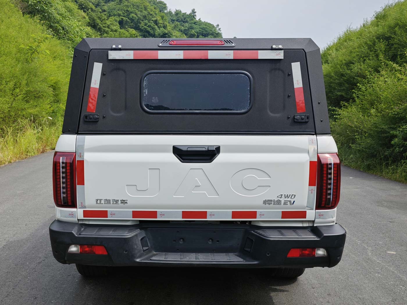 江淮牌HFC5037XGCD6EVS純電動(dòng)工程車公告圖片