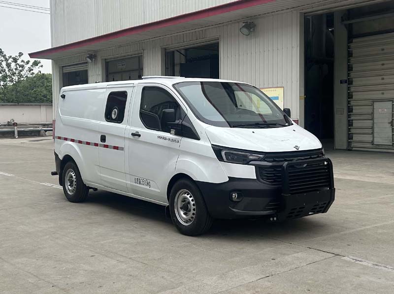 華東牌CSZ5049XYC-AMA運鈔車