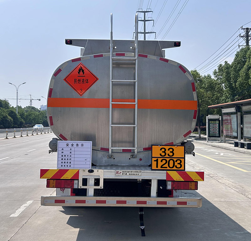 楚飛牌CLQ5261GYY6EA鋁合金運油車公告圖片