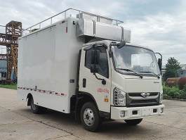 程力威牌CLW5040XCCCDP餐车