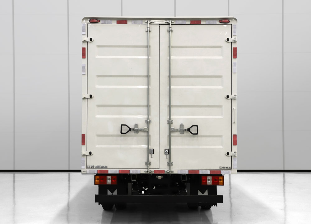 江鈴牌JX5040XXYTGA2BEV純電動廂式運輸車公告圖片