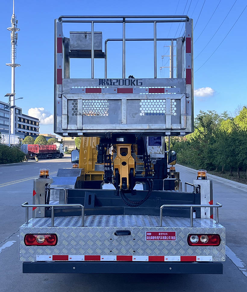 舜德牌SDS5040JGKSH6高空作業(yè)車公告圖片