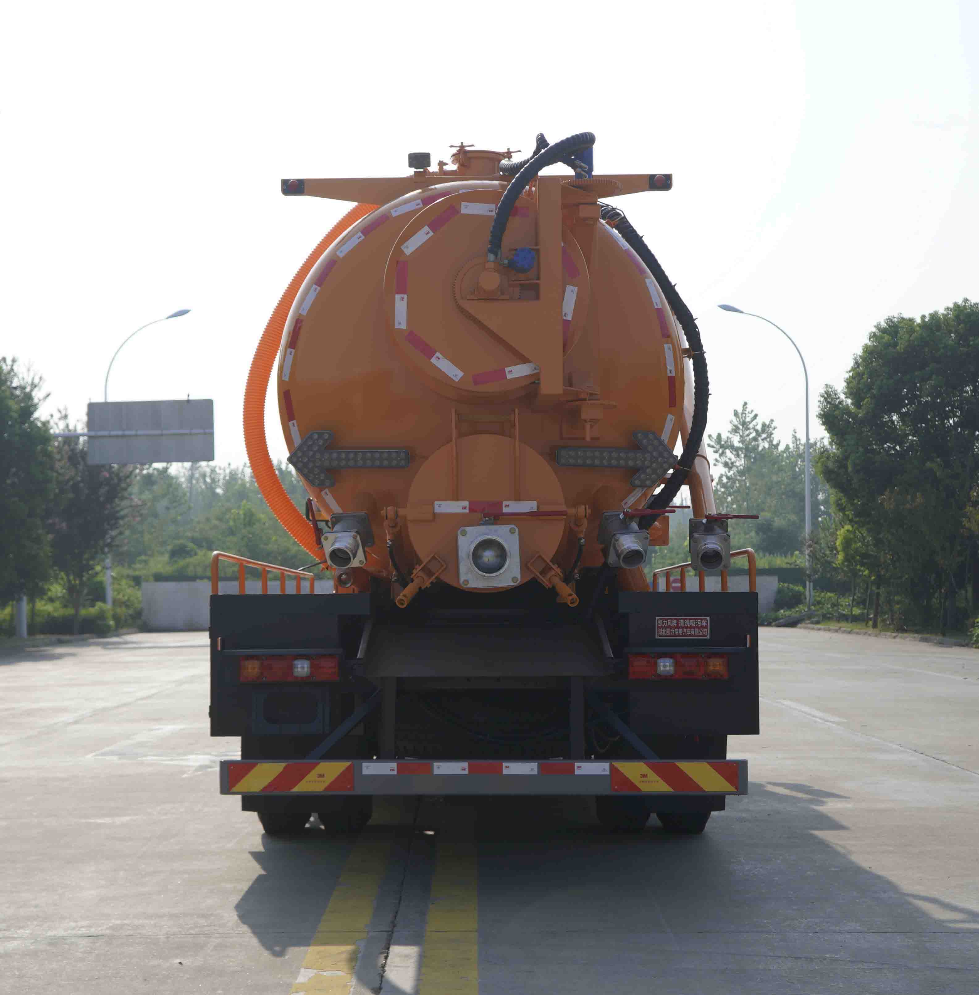 凱力風(fēng)牌KLF5180GQWS6清洗吸污車公告圖片