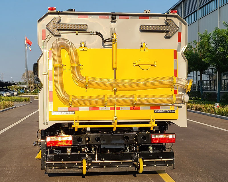 徐工牌XGH5121TXCD6吸塵車公告圖片