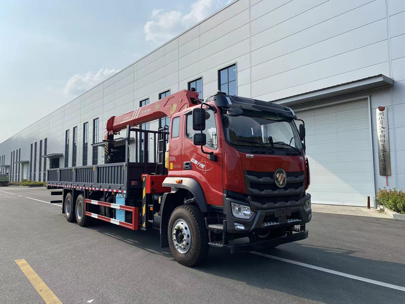 匯合牌HHH5250JSQBJ6隨車(chē)起重運(yùn)輸車(chē)公告圖片