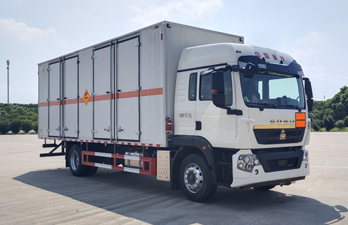 QYY5187XQYZZ6型爆破器材運(yùn)輸車圖片