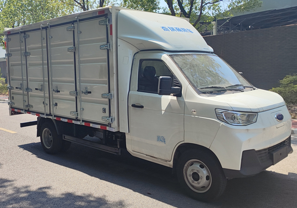 開(kāi)瑞牌SQR5040XXYBEVH31純電動(dòng)廂式運(yùn)輸車(chē)公告圖片