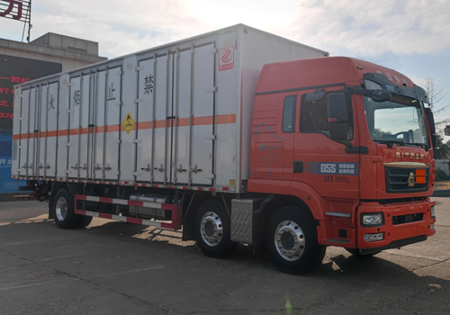 專力牌ZLC5266XYWZ6氧化性物品廂式運輸車公告圖片