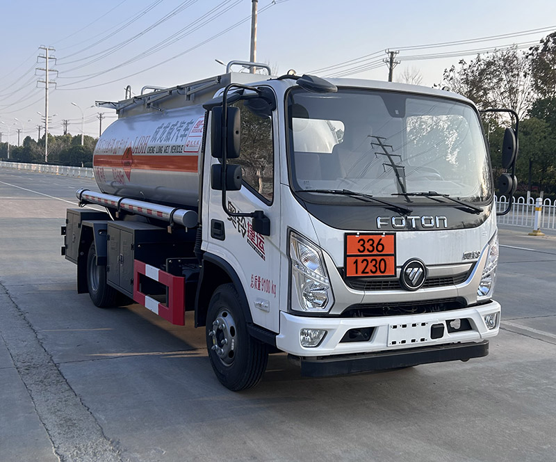 楚飛牌CLQ5090GRY6BJ易燃液體罐式運(yùn)輸車公告圖片