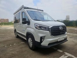 宿营车