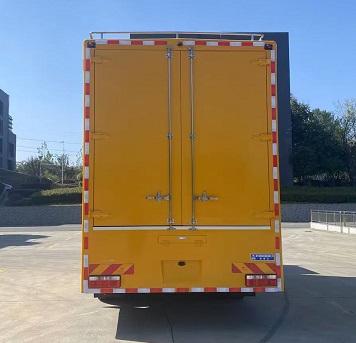 程力威牌CLW5120XZMADY照明車公告圖片