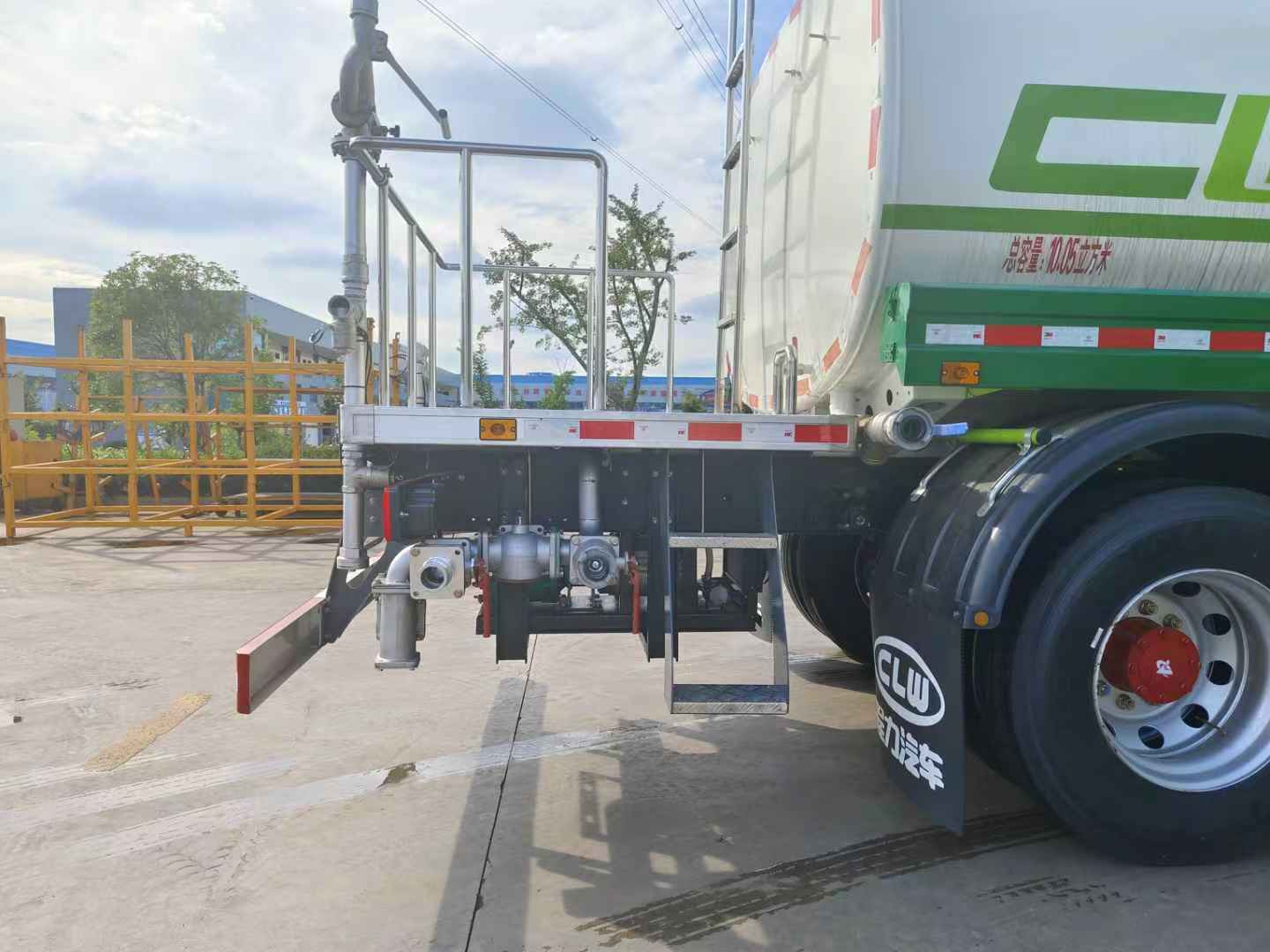 程力牌CL5180GPSBEV純電動綠化噴灑車公告圖片