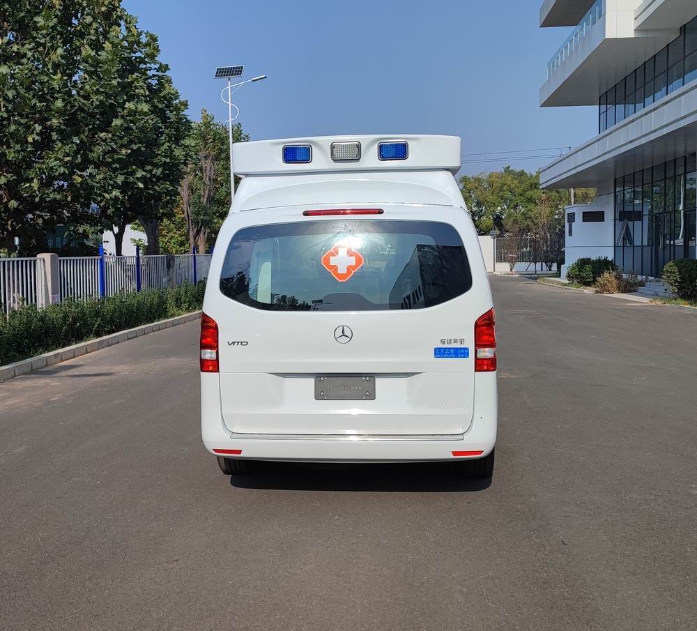 北鈴牌BBL5032XJHA4救護車公告圖片