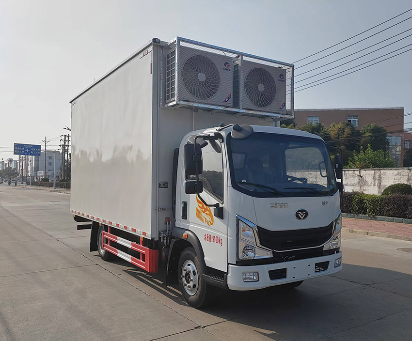 布隆牌LLL5090XCCZ6餐車