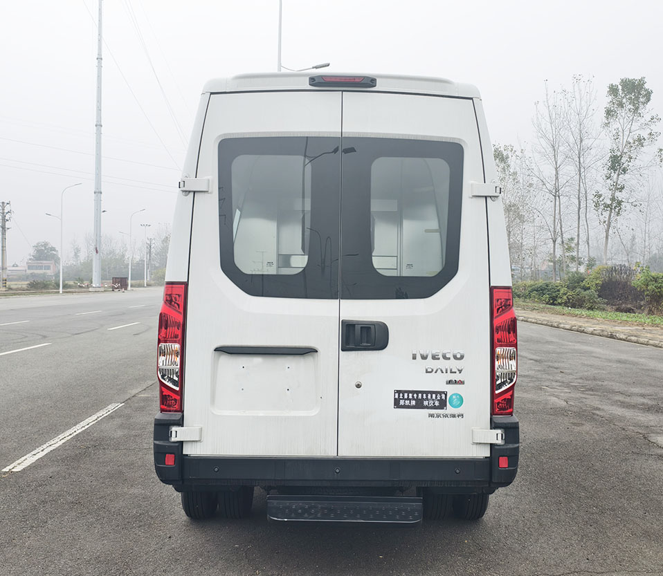 鄖凱牌EYK5045XBYNJ殯儀車公告圖片