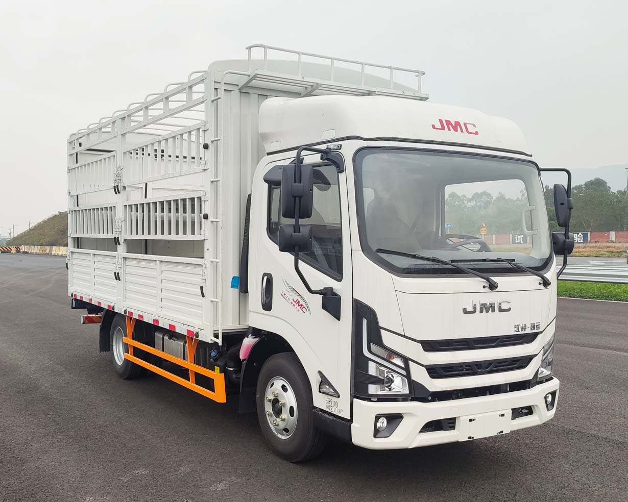 JX5040CCYTGC26型倉柵式運輸車圖片