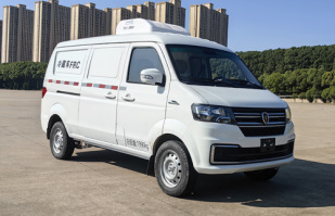 齐东方牌CLD5020XLC6TH冷藏车
